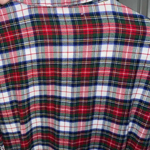 XS Plaid GAP Shirt. MUST BE BUNDLED - Picture 4 of 5